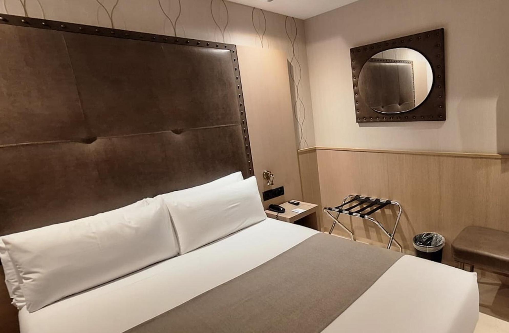 Gran Barcino Hotel